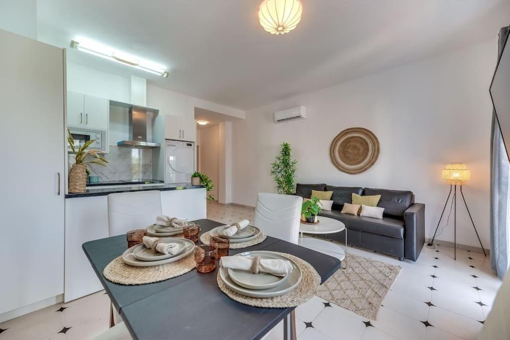 Lxr La Perla Renovated 2Hab. Apt Benalmádena Kültér fotó