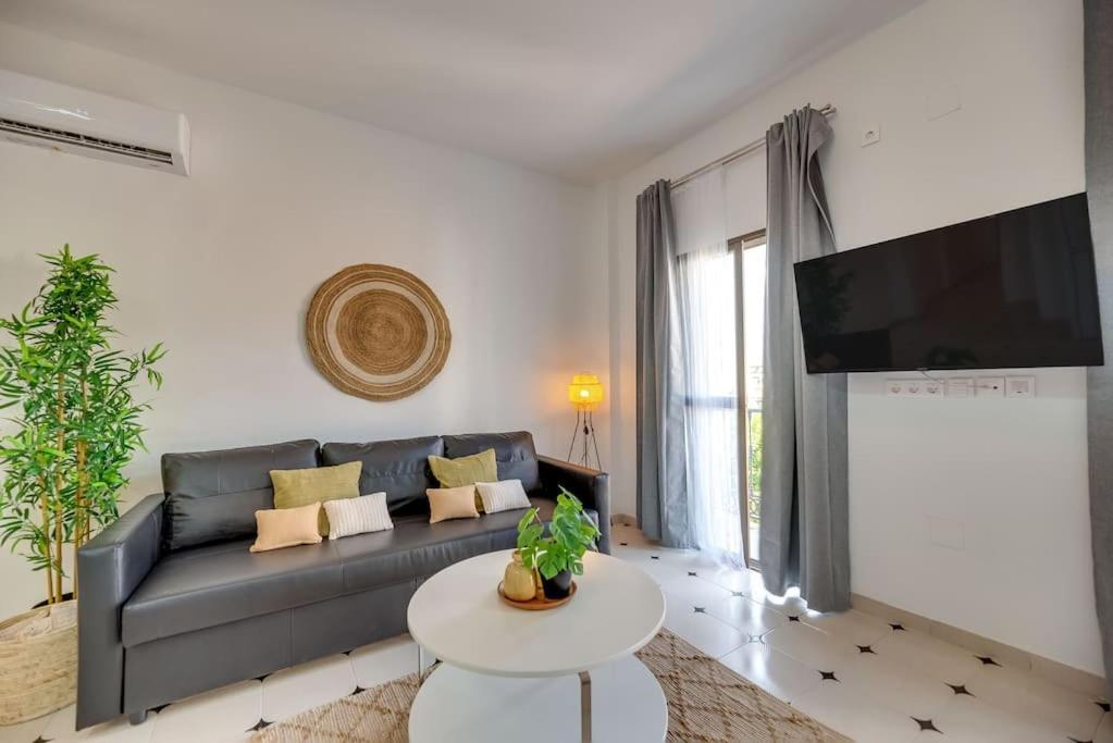 Lxr La Perla Renovated 2Hab. Apt Benalmádena Kültér fotó
